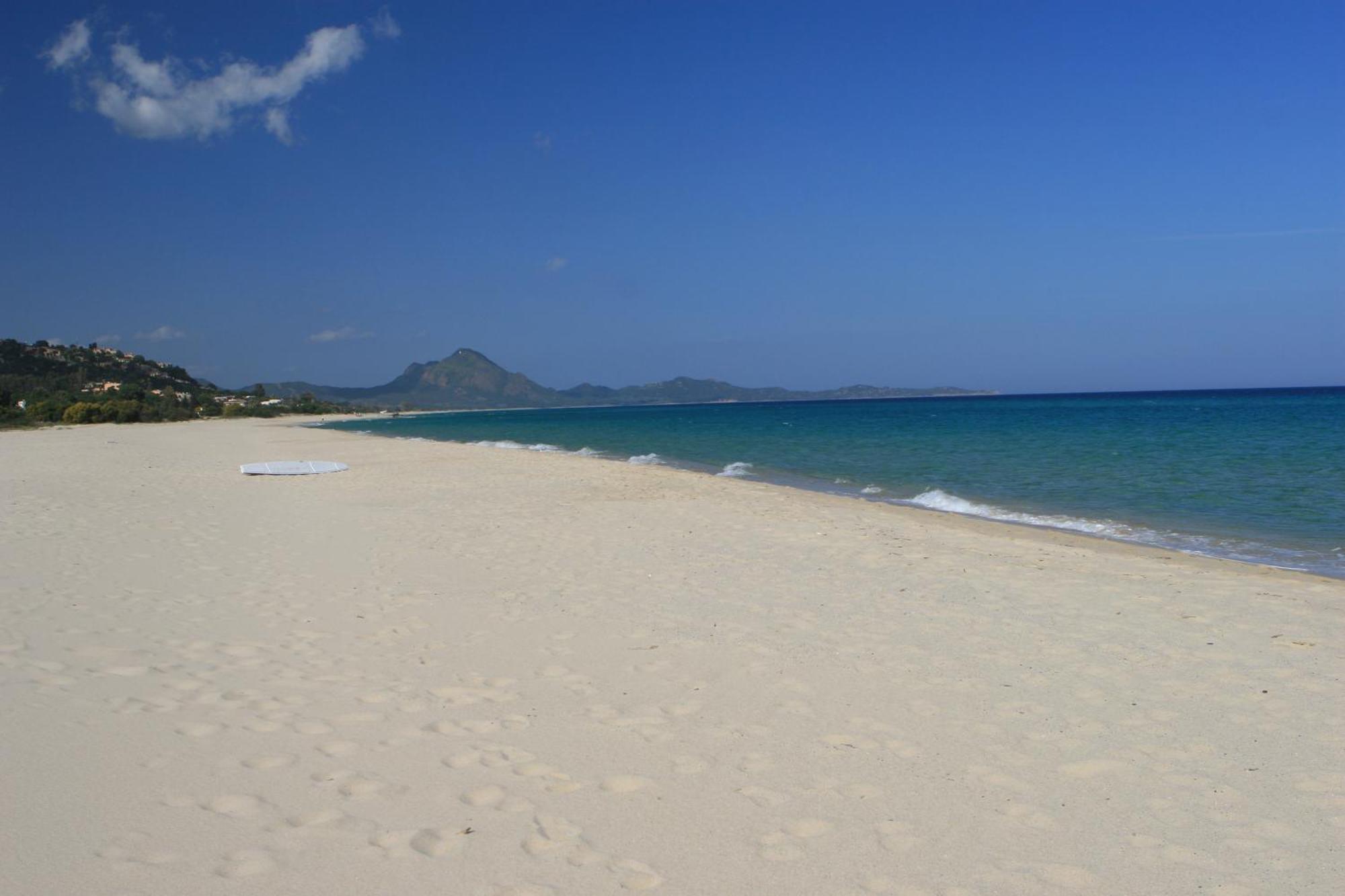 Casa Vacanze Rose E Fiori Sardegna San Vito  Eksteriør billede